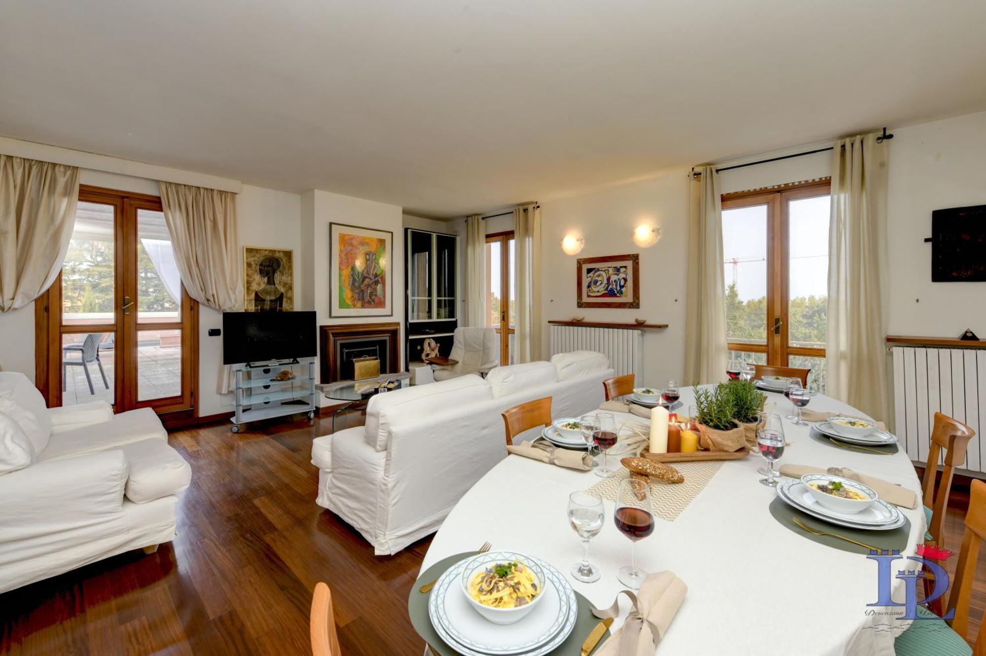 Desenzanoloft Official Partner Marriott Homes & Villas - Gardastar La Stella Del Lago Desenzano del Garda Luaran gambar