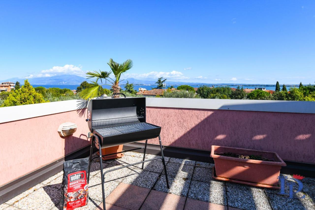 Desenzanoloft Official Partner Marriott Homes & Villas - Gardastar La Stella Del Lago Desenzano del Garda Luaran gambar